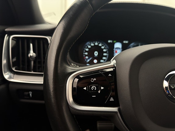 Volvo V60 23 of 30