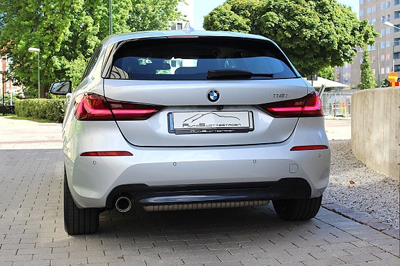 BMW 118i 14 of 30