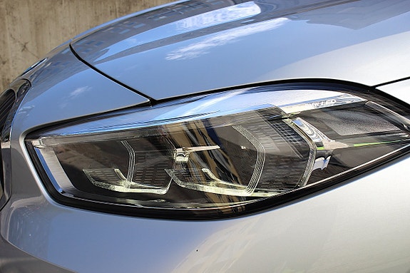 BMW 118i 12 of 30