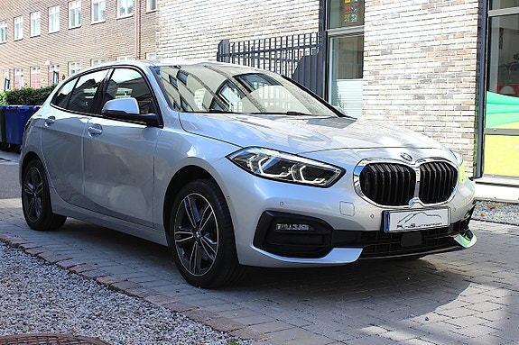 BMW 118i 7 of 30