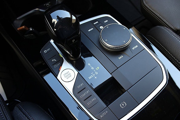 BMW 118i 30 of 30