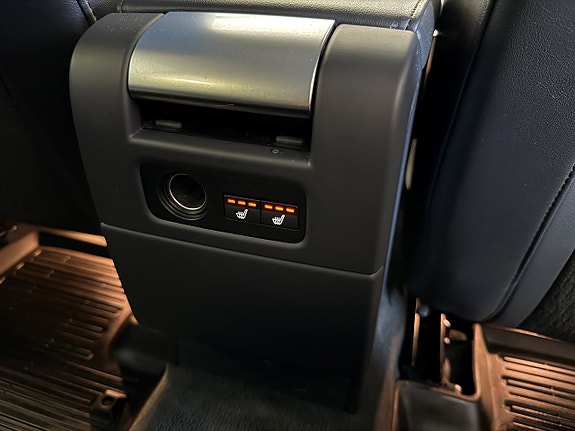 Volvo V70 17 of 19