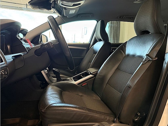 Volvo V70 5 of 5