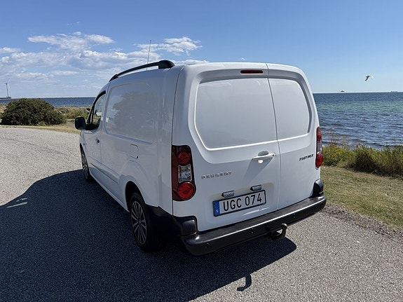 Peugeot Partner 3 of 5