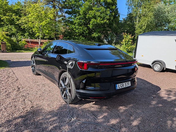 Polestar 4 4 of 5
