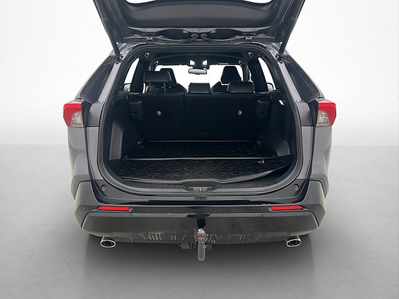 Toyota RAV4 Plug-in Hybrid 9 of 30