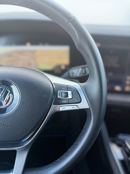 Volkswagen Touareg 21 of 30