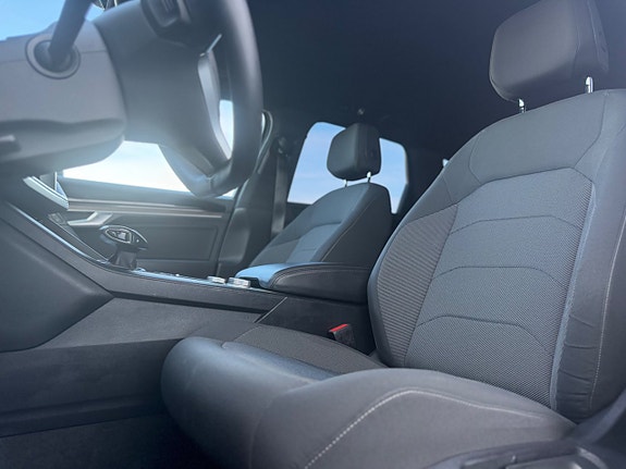 Volkswagen Touareg 14 of 30