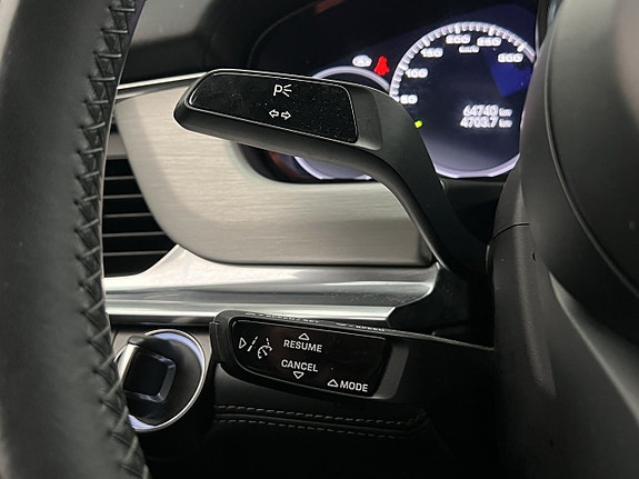 Porsche Panamera 4 16 of 30