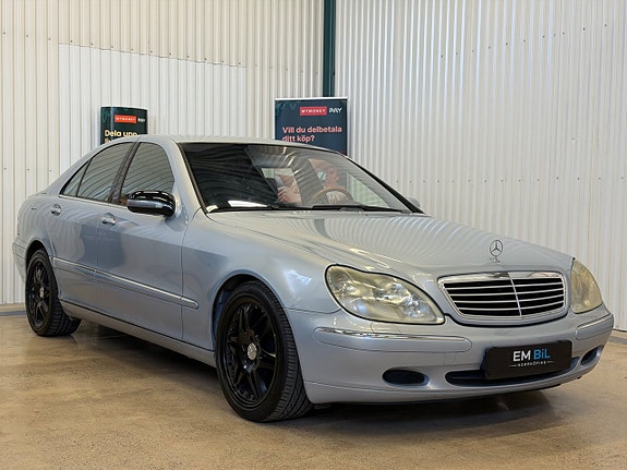 Mercedes-Benz S320 2 of 19