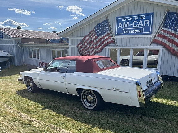 Cadillac Deville 10 of 14