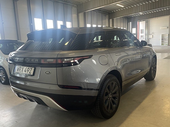 Land Rover Range Rover Velar 7 of 26