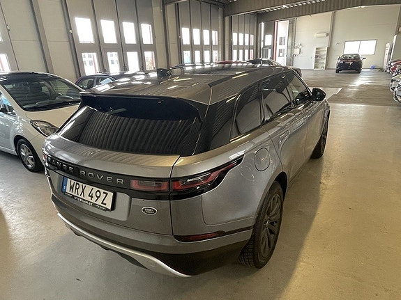 Land Rover Range Rover Velar 10 of 26