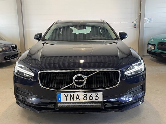Volvo V90 4 of 5