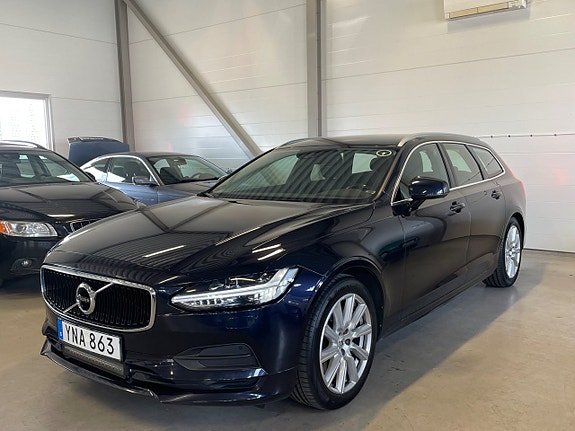 Volvo V90 3 of 5