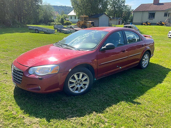 Chrysler Sebring 5 of 10
