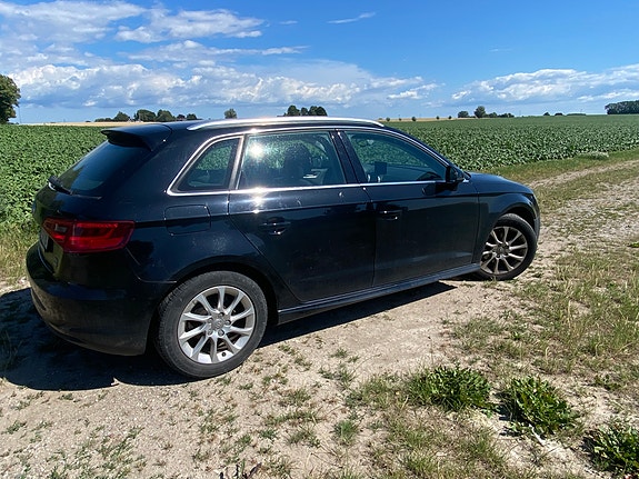 Audi A3 3 of 10