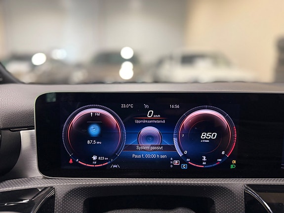 Mercedes-Benz A180 d 25 of 27