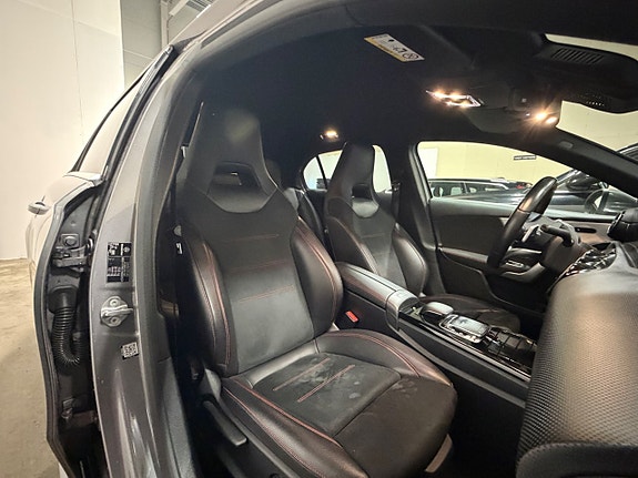 Mercedes-Benz A180 d 13 of 27