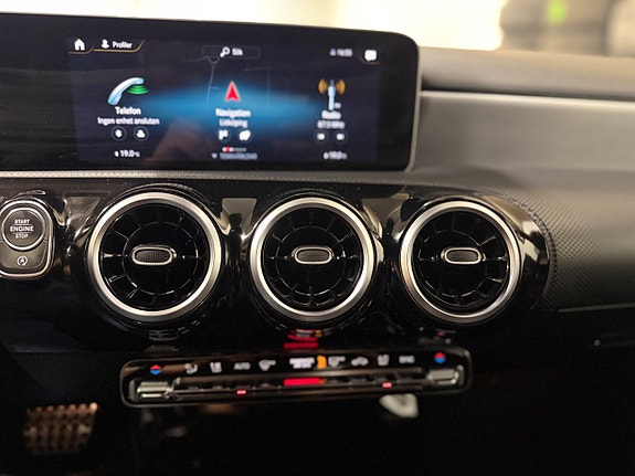Mercedes-Benz A180 d 18 of 27