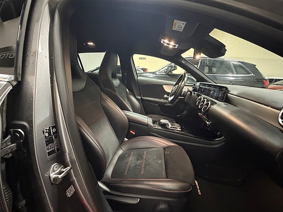 Mercedes-Benz A180 d 14 of 27