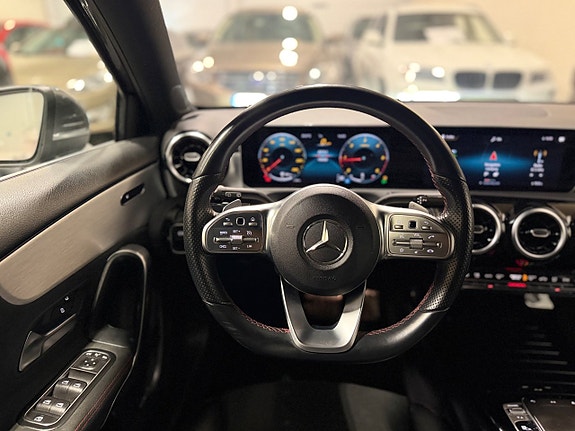 Mercedes-Benz A180 d 12 of 27