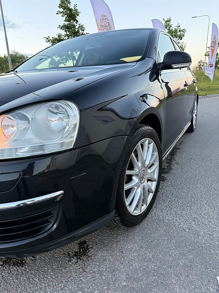 Volkswagen Jetta 6 of 7