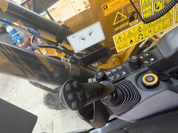 CAT 325 14 of 15