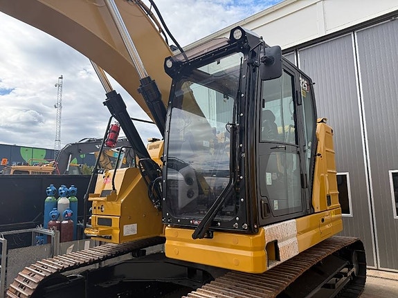 CAT 325 13 of 15