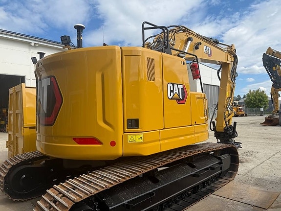 CAT 325 2 of 15