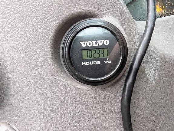Volvo EC 250 EL 5 of 17