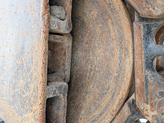 Volvo EC 250 EL 19 of 23