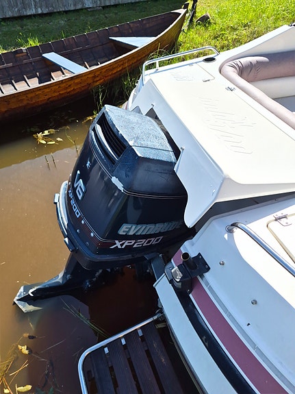 Joda 5700XL med Evinrude XP 200 hk 3 of 3