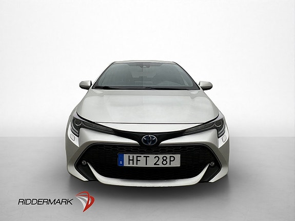 Toyota Corolla 2 of 5