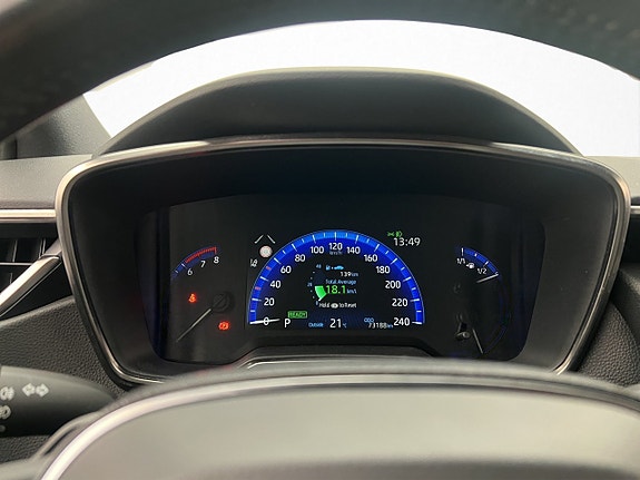 Toyota Corolla 15 of 23