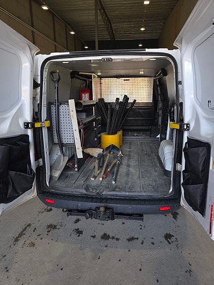 Ford Transit Custom 8 of 11