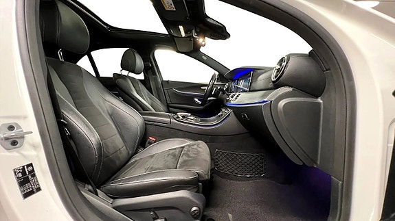 Mercedes-Benz E220 d 15 of 18