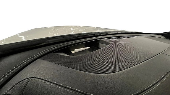 Mercedes-Benz E220 d 17 of 18