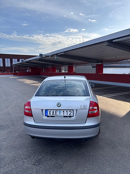 Skoda Octavia 8 of 9