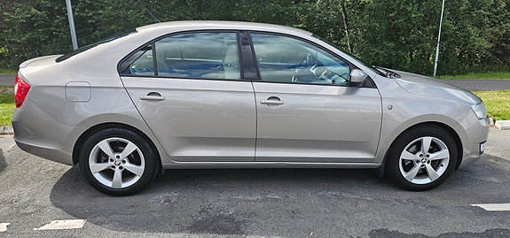Skoda Rapid 4 of 5
