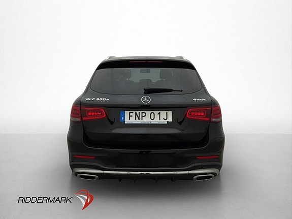 Mercedes-Benz GLC300 e 6 of 30