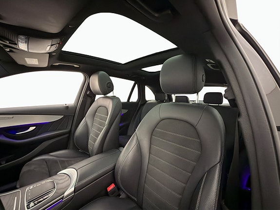 Mercedes-Benz GLC300 e 9 of 30