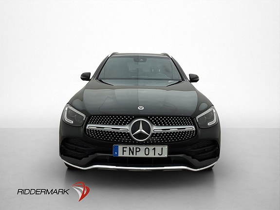 Mercedes-Benz GLC300 e 2 of 5