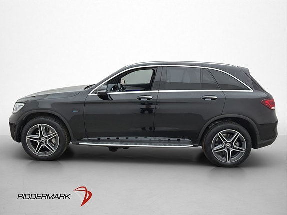 Mercedes-Benz GLC300 e 4 of 5