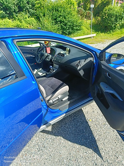 Honda Civic 2 of 5