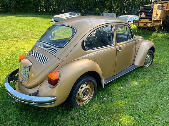 Volkswagen 1303 3 of 5