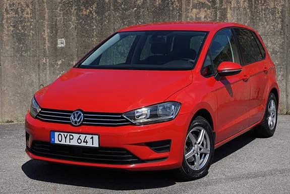 Volkswagen Golf Sportsvan 8 of 21
