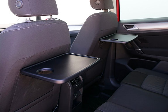 Volkswagen Golf Sportsvan 13 of 21