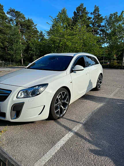 Opel Insignia 2 of 11