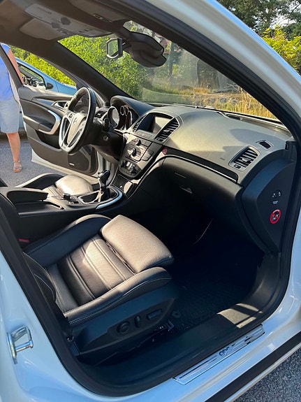 Opel Insignia 7 of 11